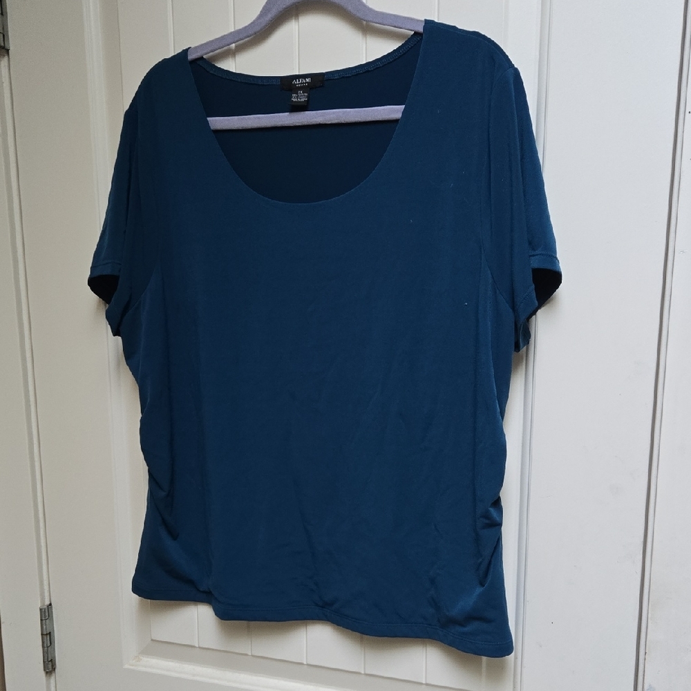 Alfani plus size 2x Women's Scoop Neck Tee in Deep Teal Blue